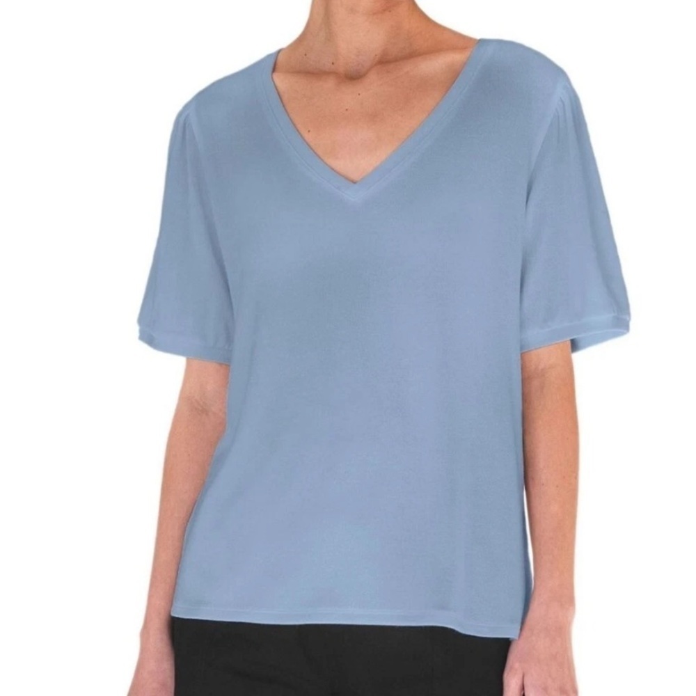 Mod Ref - Women's V-Neck Puff Sleeve Shirt, Size XL. Light Blue.  NWT